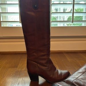 Brown leather Frye boots